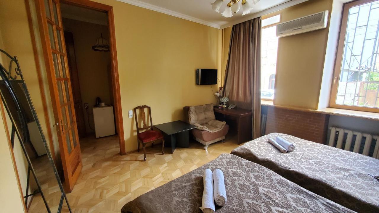Georgian House Hotel Tbilisi Exterior foto